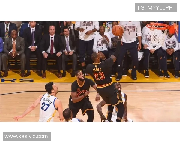 美媒:詹姆斯近五场面对勇士的比赛,取得了4胜1负